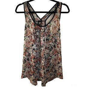 Bobeau Lightweight Floral Tank - M